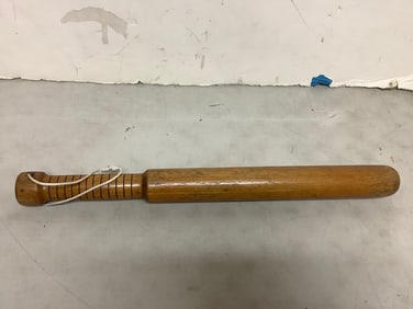 Police Night Stick (19.5in Long)