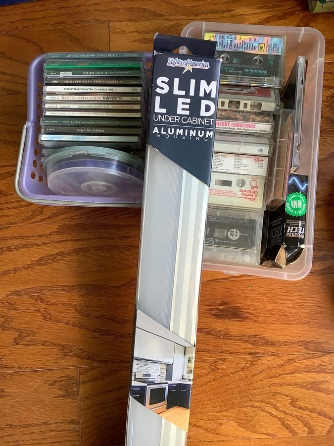 Slim LED under cabinet light(12 watts, 1080 lumens): Slim LED under cabinet light(12 watts, 1080 lumens)