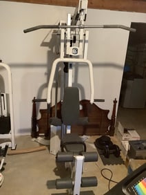 BG BodyGear workout machine