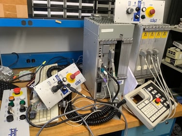 Computerized robotic arm