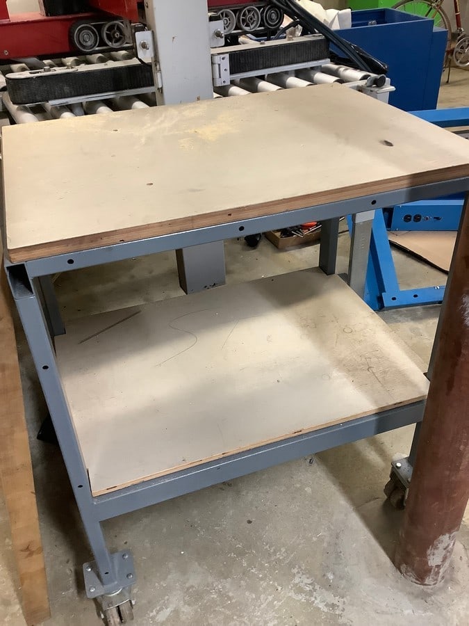 Rolling cart: Rolling cart