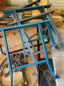 Metal table legs