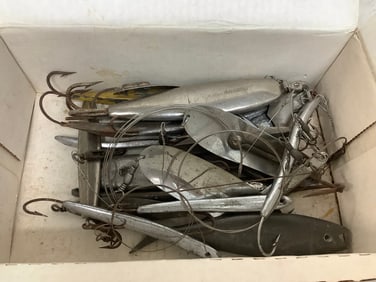 Saltwater jigs and spoons