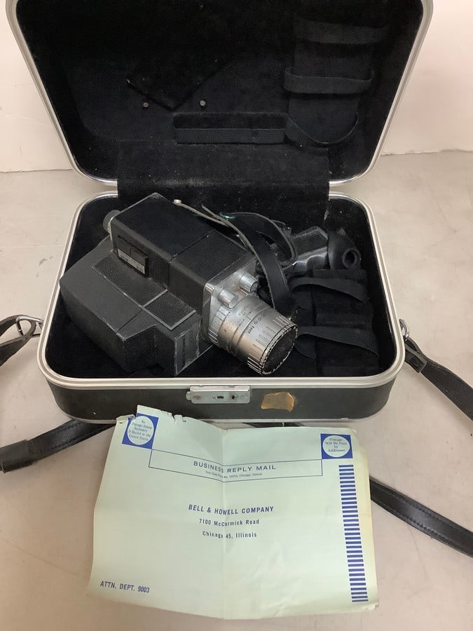 Vintage Bell & Howell director reflex camera in case: Vintage Bell & Howell director reflex camera in case