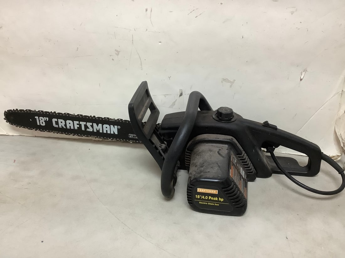 18in Craftsman Electric Chain Saw (1 of 1)