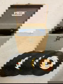 Vintage 45s with Case (Bobby Freeman, Duane Eddy, Pat Boone, and more)