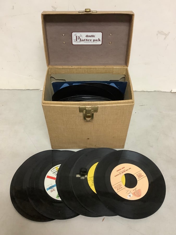 Vintage 45s with Case (Bobby Freeman, Duane Eddy, Pat Boone, and more) (1 of 1)
