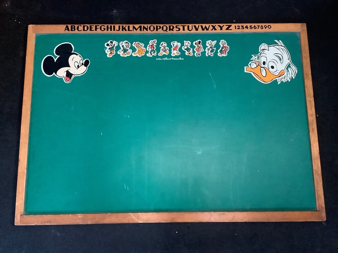 Walt Disney Chalkboard (26inx37.5in): Walt Disney Chalkboard (26inx37.5in)