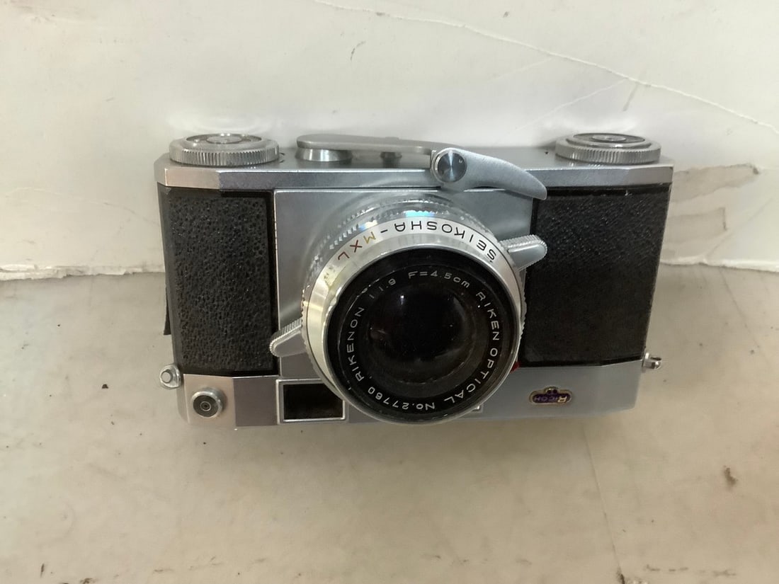 Vintage Seikosha - MXL Camera: Vintage Seikosha - MXL Camera