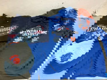 2015 World Series baseball hoodie(M), 2009 World Series Champions Yankees shirt(XL), and sports caps