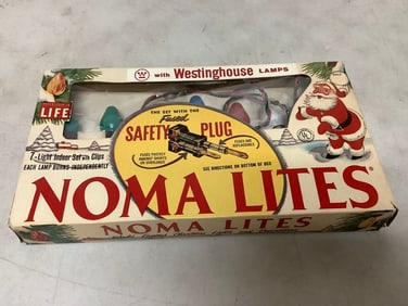 Vintage Noma Lites set