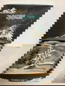 Yodelers boots(no size available)