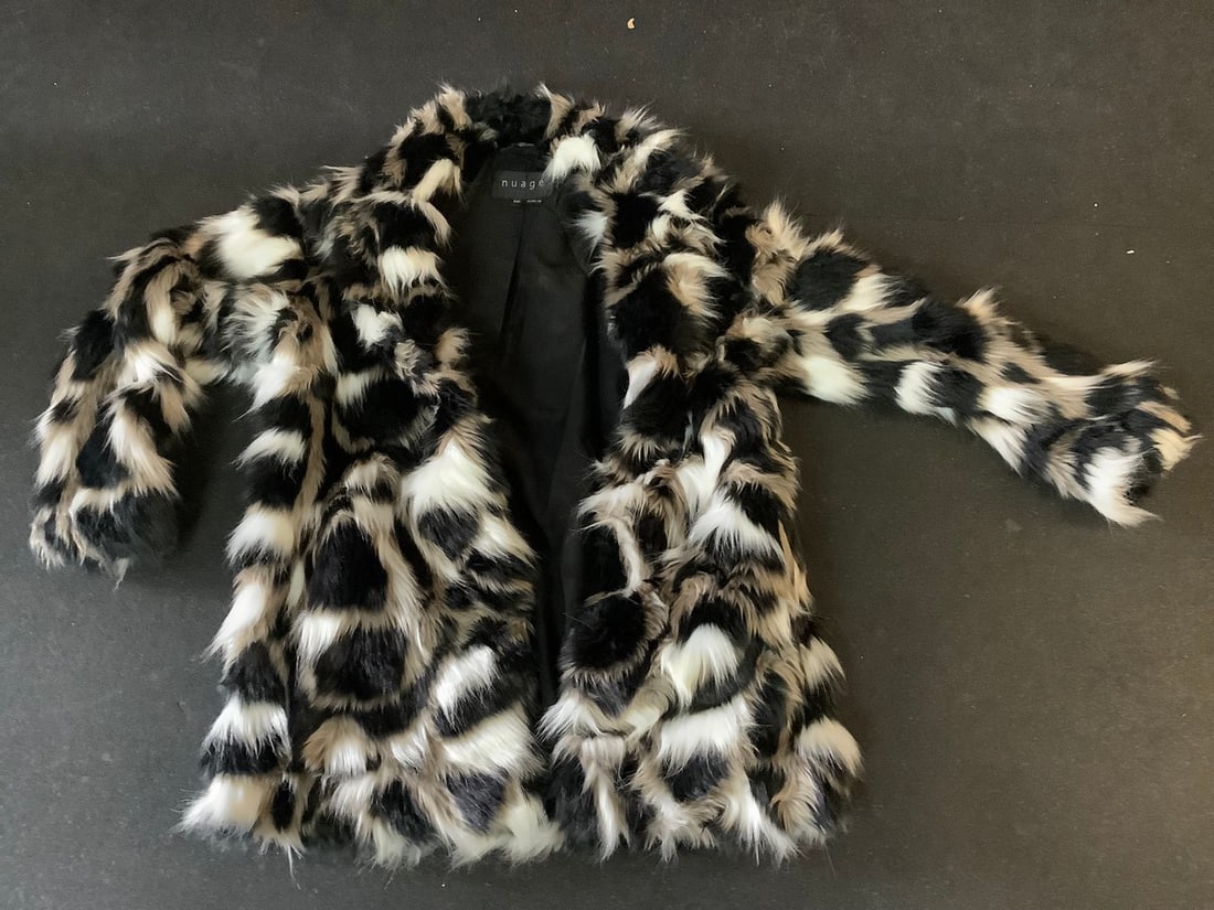 Nuage faux fur coat(S) (1 of 1)