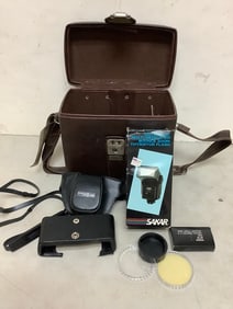 Sakar zooom flash attachment, carrying case, and other accessories