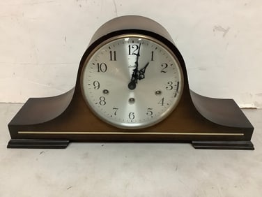 Linden clock(18.5in.x5in.x9.5in.)