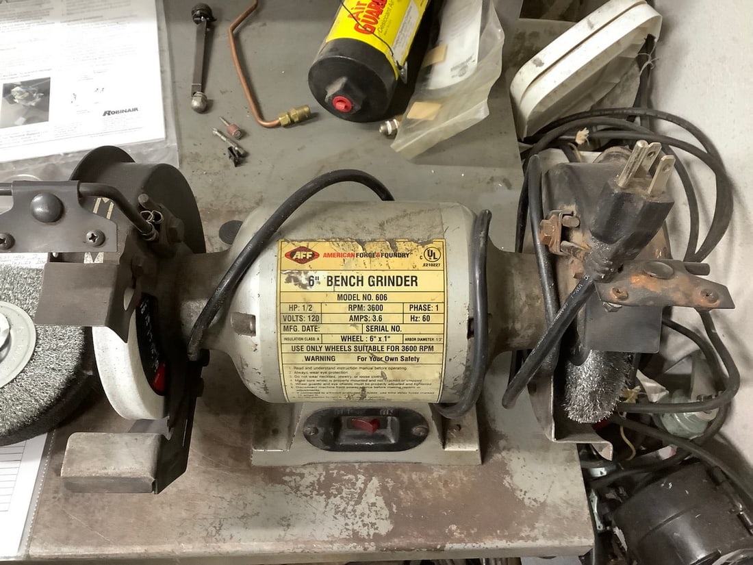 AFF 6 inch bench grinder (1 of 1)