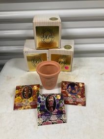 Fontanini 90th anniversary pots and seeds