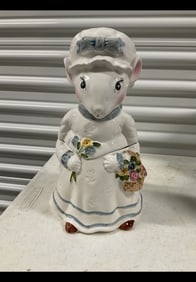 vintage HTF Weiss Hand Painted Ceramic Grandma Mouse Cookie Jar
