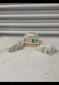 Vintage Pueblo salt & pepper shakers and napkin holder 5 in