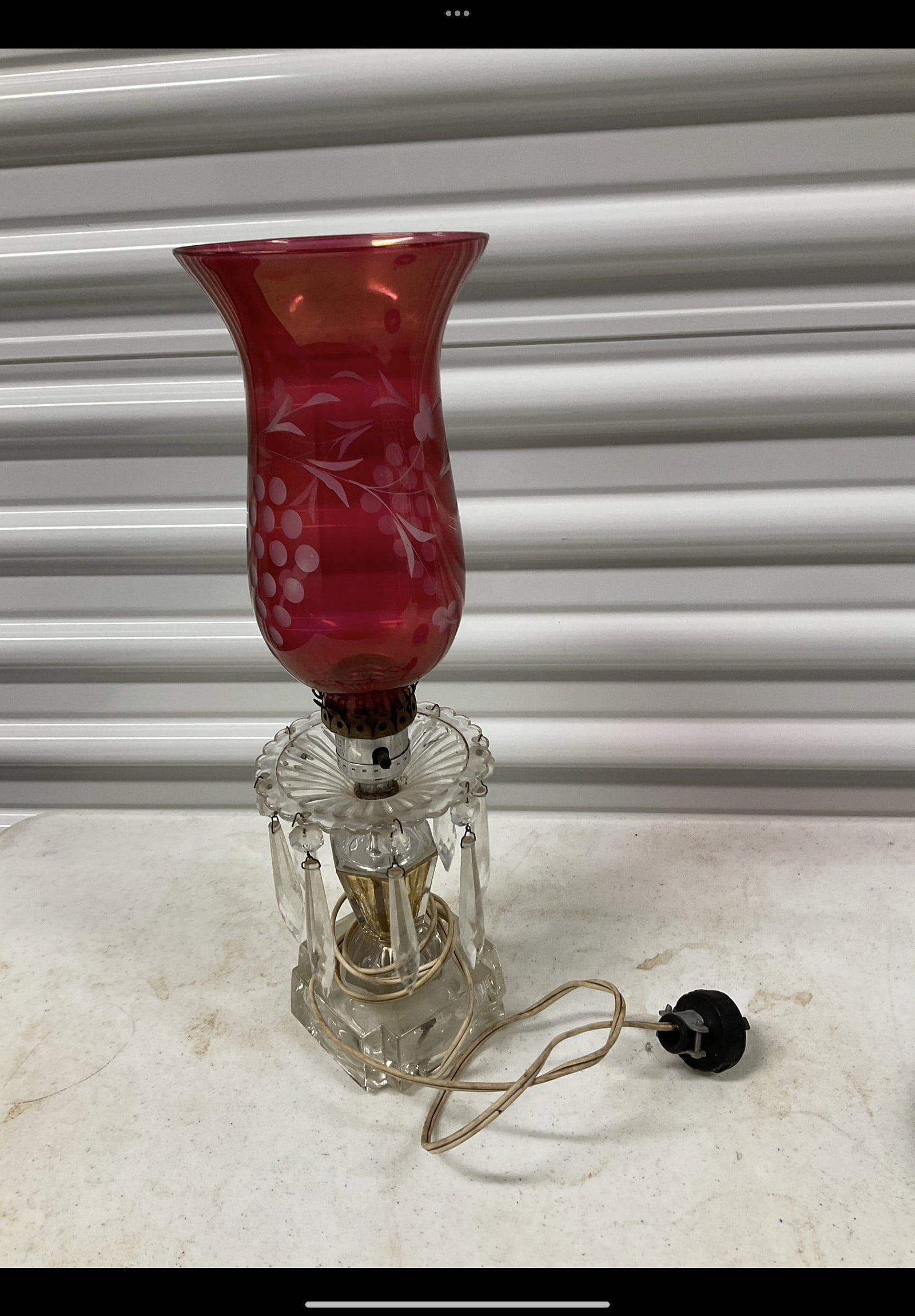 Leviton pink glass lamp 16in: Leviton pink glass lamp 16in