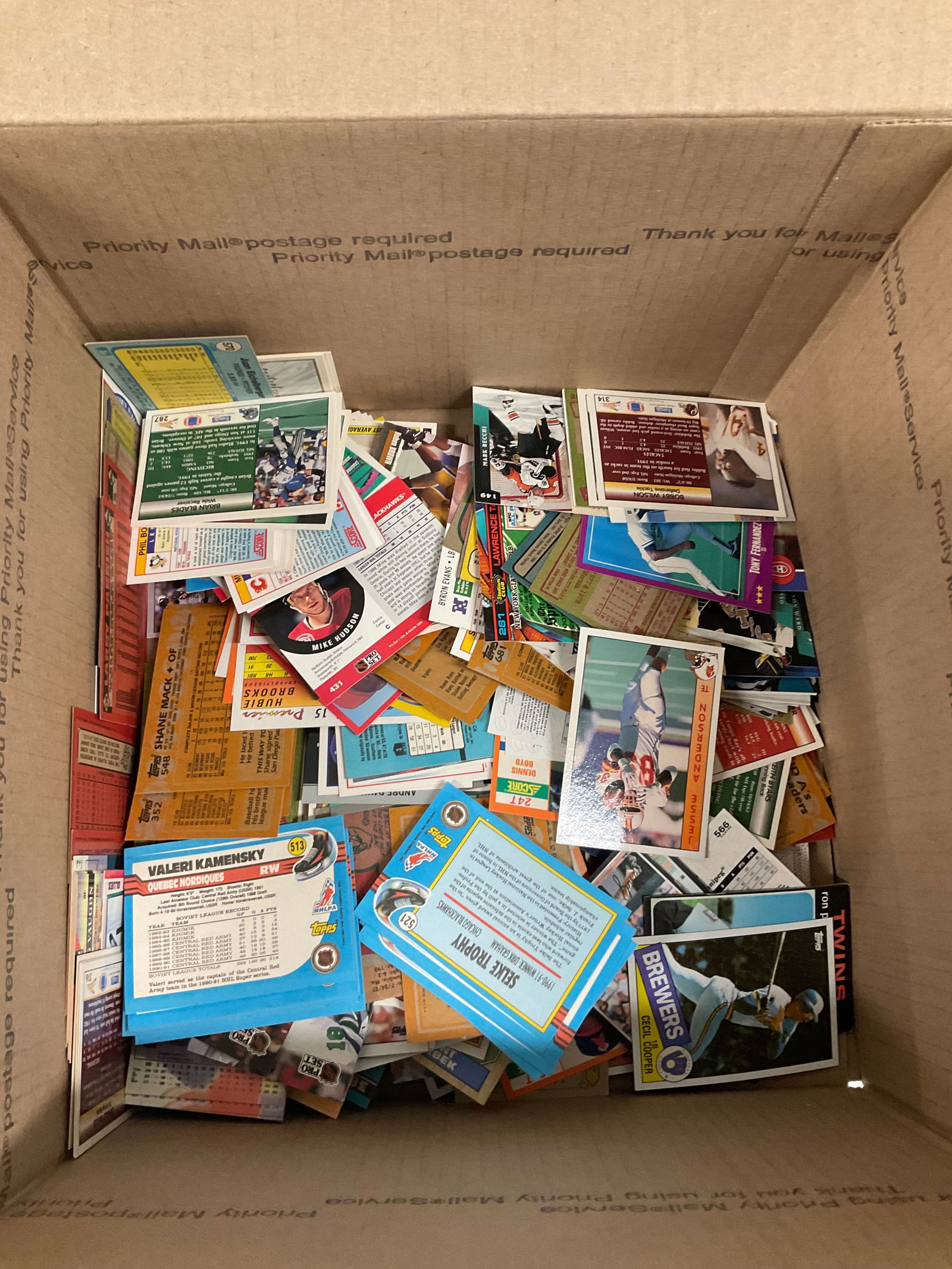 lot full of various sports and years collector cards (1 of 1)