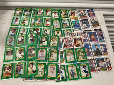 lot of 1987 and others baseball cards