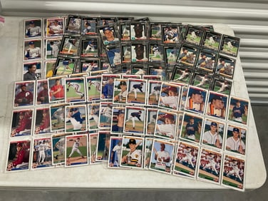 lot of various baseball cards with various years