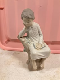 LLadro "The Thinker" #4876 Porcelain 8in