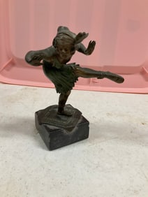 Lady Dancer Figurine in Bronze by Bruno Zach for Bergman, Vienna, 1920s 6in tall
