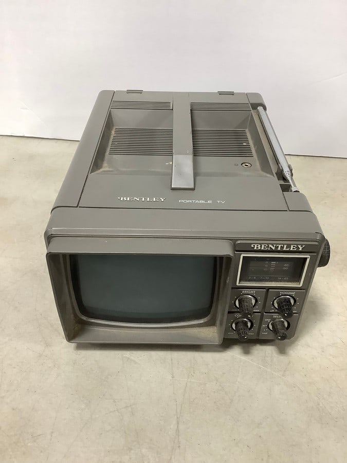 Bentley portable TV(model:BENTLEY-100C): Bentley portable TV(model:BENTLEY-100C)