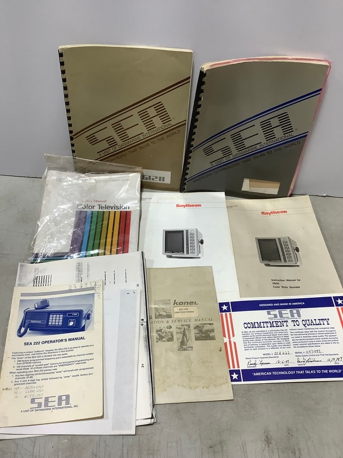 Various manuals(Raytheon color echo suonder, sea 222 operator's manual, and more): Various manuals(Raytheon color echo suonder, sea 222 operator's manual, and more)