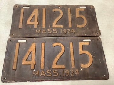1924 license plates set of 2