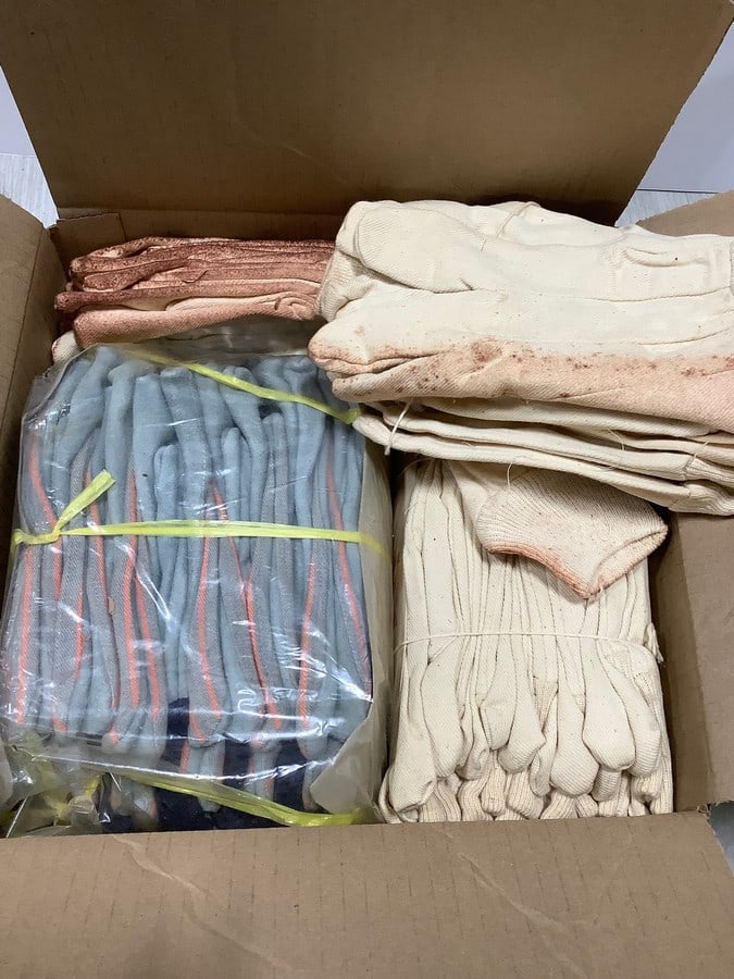 High Quality Industrial Work Gloves(100% cotton-2.5 packs total) (1 of 1)