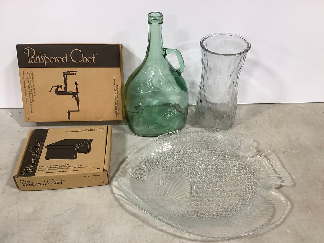 The pampered chef apple peeler/stand,large glass fish plate, vase, and more(13in.tallest) (1 of 1)