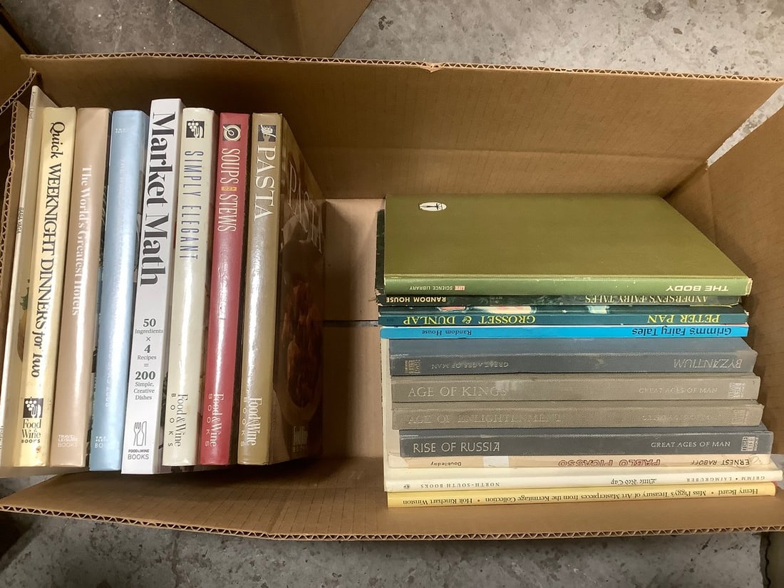 Vintage books(Peter Pan, Rise of Russia, Market Math, and more): Vintage books(Peter Pan, Rise of Russia, Market Math, and more)