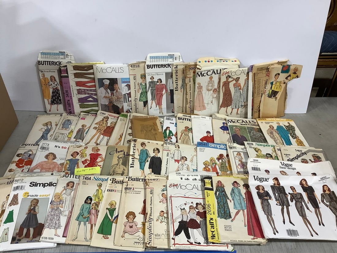 Fashion patterns(McCall's, Butterick, Vogue, and more): Fashion patterns(McCall's, Butterick, Vogue, and more)