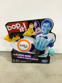 Bop It Game Hasbro(new)