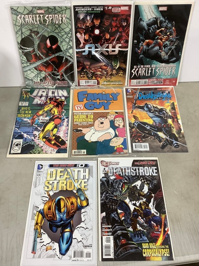 Scarlet Spider Marvel Book, and Comics (Marvel, DC, and more): Scarlet Spider Marvel Book, and Comics (Marvel, DC, and more)