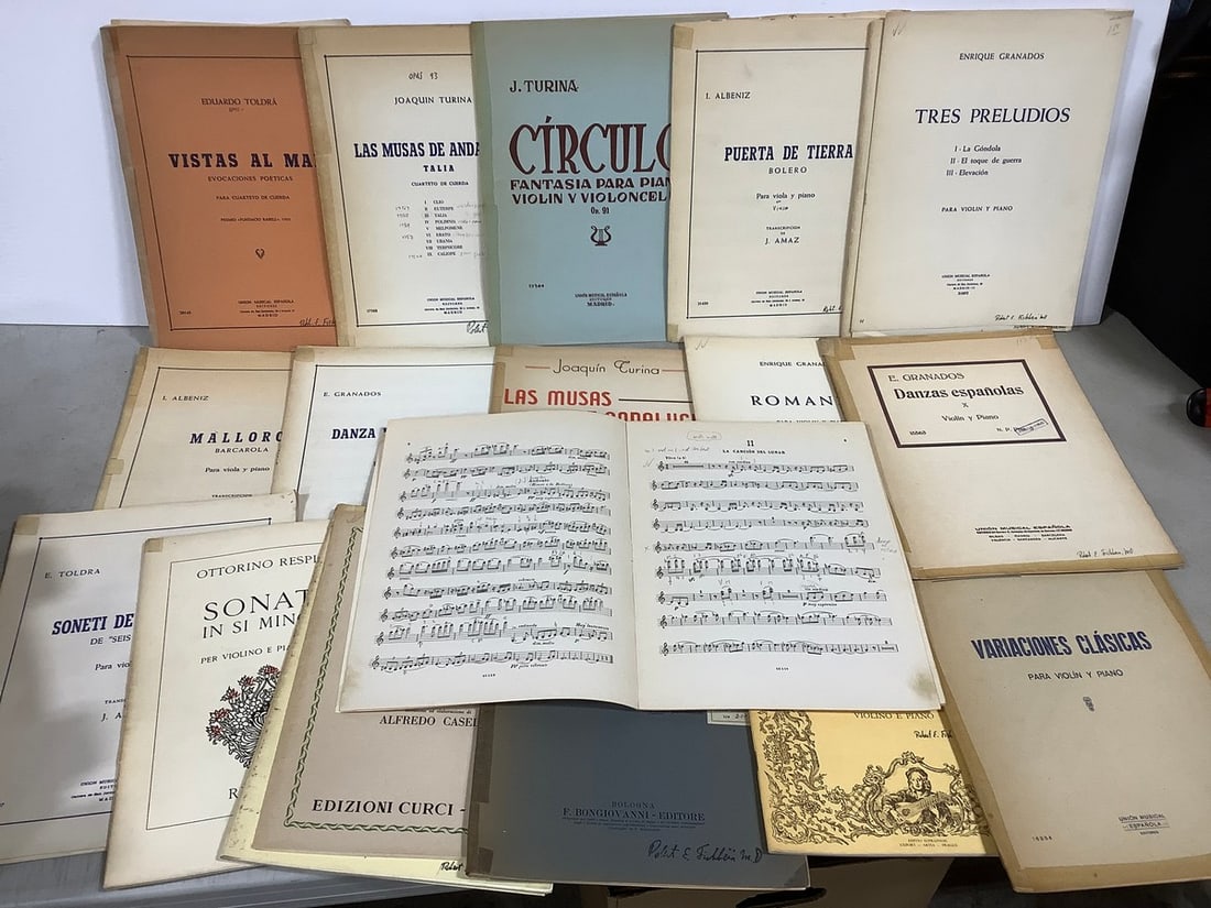 Vintage Violin Music Books: Vintage Violin Music Books
