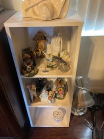 White cube shelf(no contents) 32x12x9