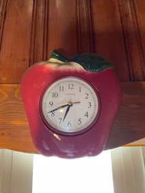 Apple clock