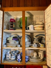 Contents of cabinet, carnival glass, blue transfer china and more