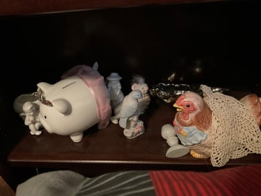 Vintage porcelain and ceramic figures