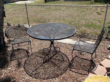Rod iron table and chairs