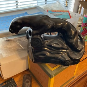 black jagaur tv lamp