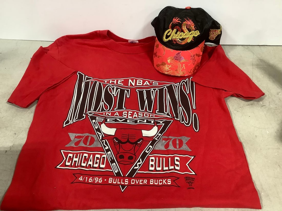 Vintage Chicago Bulls Logo7 Most Wins T-Shirt (Size: Large) - NEW and NY Hat (1 of 1)