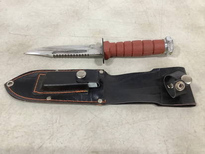 Vintage Hunting Knife (5in Blade) with Sheath and Sharpening Stone: Vintage Hunting Knife (5in Blade) with Sheath and Sharpening Stone