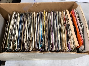 Large lot of Vintage 45s (Roger Williams, Bobby Rydell, Sheena Easton, and more)