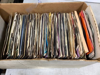Large lot of Vintage 45s (Roger Williams, Bobby Rydell, Sheena Easton, and more): Large lot of Vintage 45s (Roger Williams, Bobby Rydell, Sheena Easton, and more)