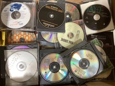 Various CDs *cases have no tops* (Nina Simone, Toni Braxton, Gloria, and more)
